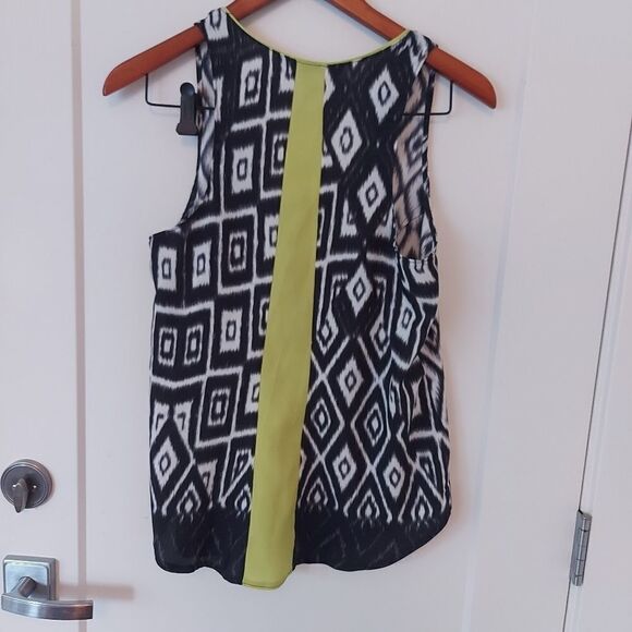 CHARLIE Jade tank top - Picture 2 of 4